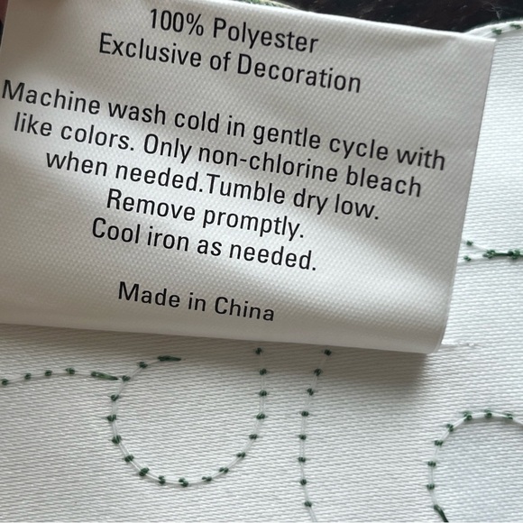 Seasonal Placemat Set Of 6 ~Hearts, Shamrocks, Flowers, Leaves, Poinsettias - Picture 6 of 15